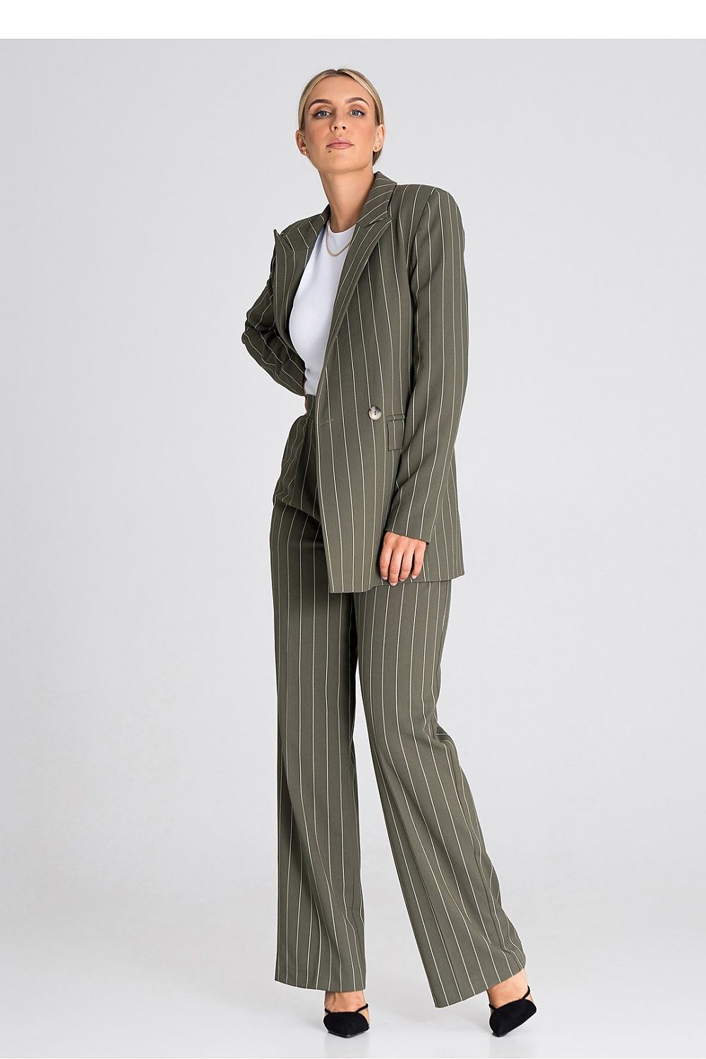  Veste model 185070 Figl 