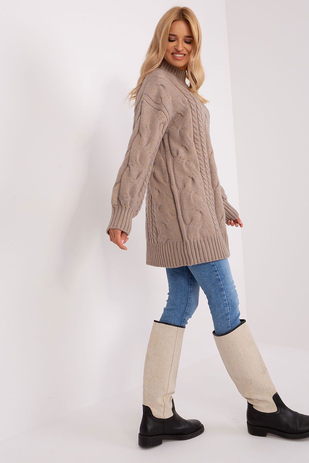  Chandail long model 185738 AT 