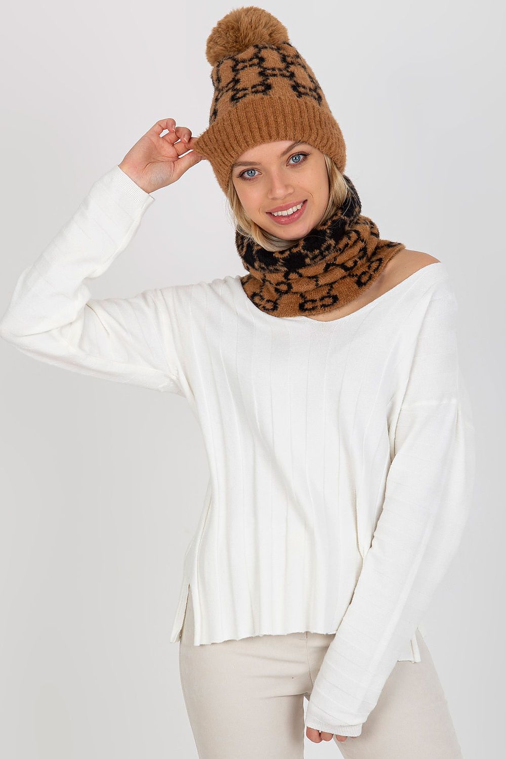  Bonnet model 185913 AT 