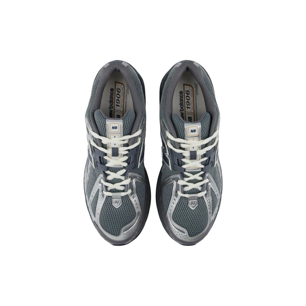 New Balance Homme Baskets
