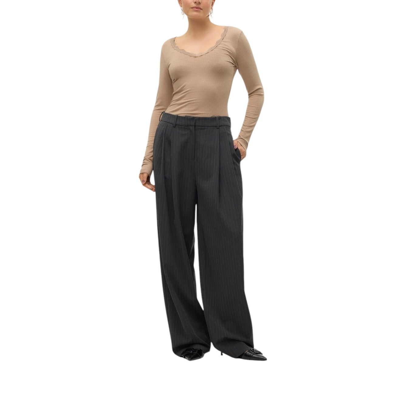 Vero Moda Femme Pantalons