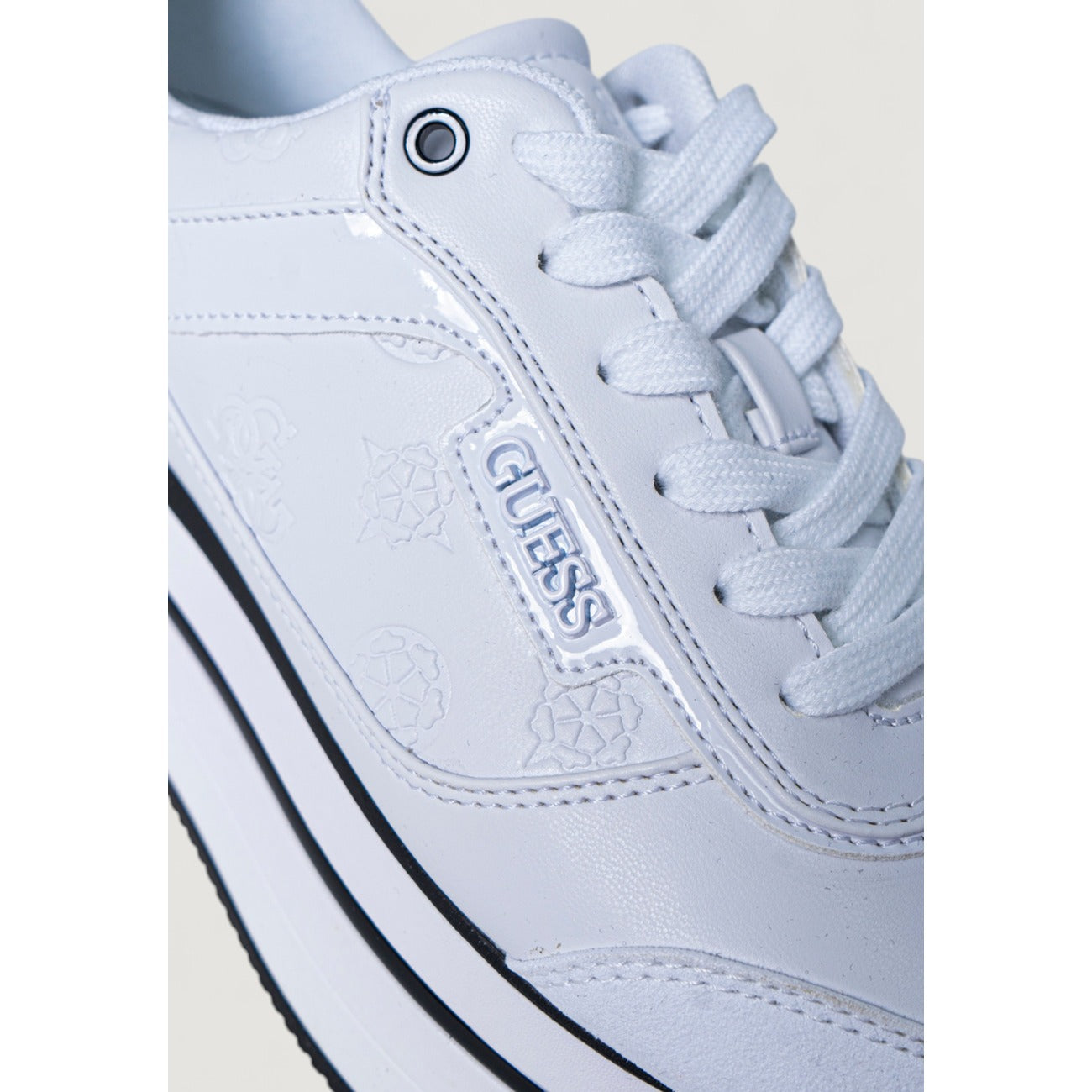 Guess Femme Baskets