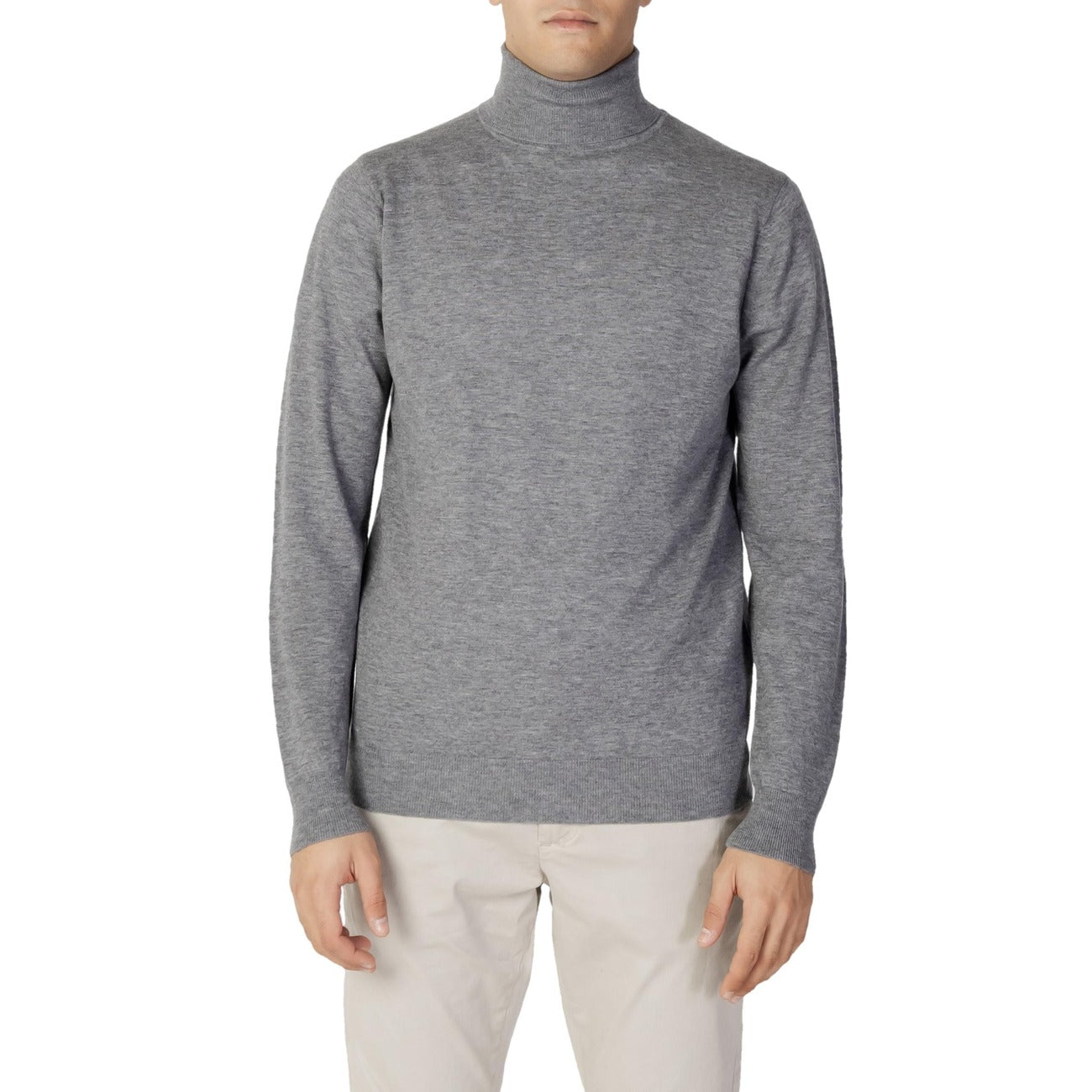 Diktat Homme Pulls