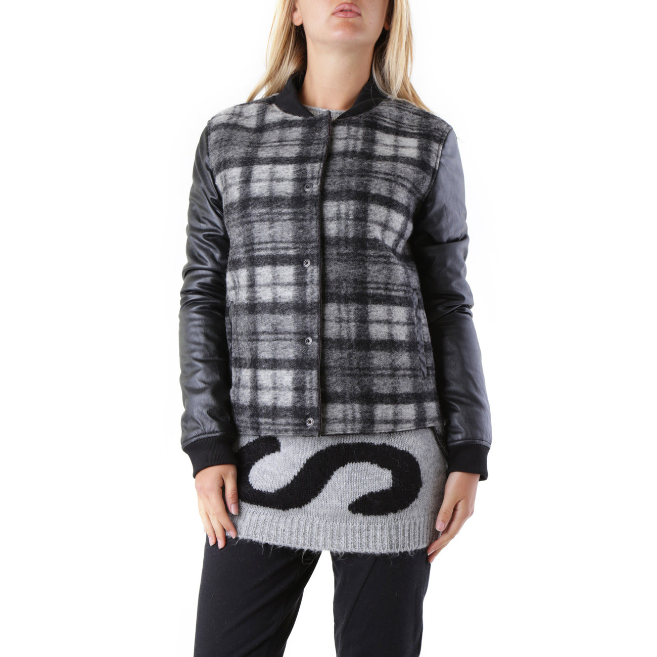 525 Femme Jaquettes